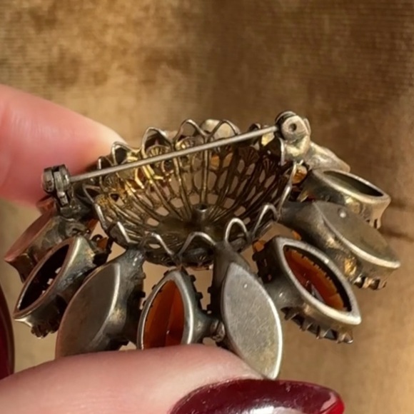 Vintage Gemstone Brooch, Navette Cut, Flower, Topaz, Amber, Brasstone, 2in - Picture 4 of 5
